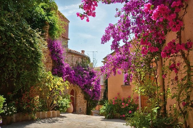 Private Tour from Saint-Tropez to the flowers city